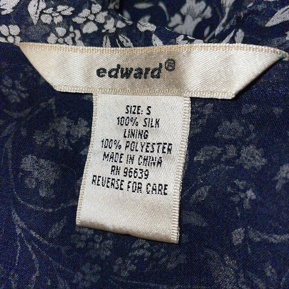 Edward Silk Ruffle Button Front 3/4 Sleeve Blouse Top Women’s Size S Navy Blue - Picture 4 of 5